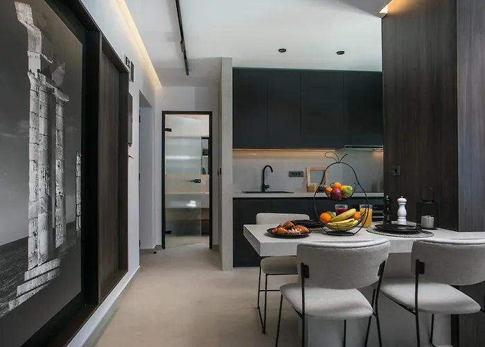 Karma Luxury شقة *